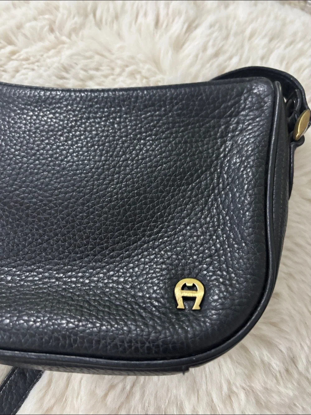 Vtg Etienne Aigner Black Leather Y2K Crossbody Shoulder Bag